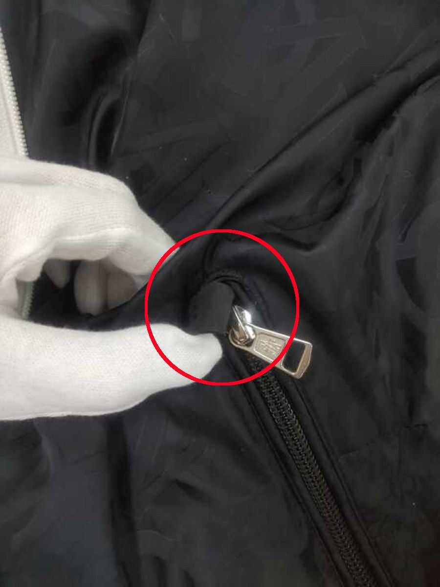 モンクレール ERABLE GIUBBOTTO H20911A00165 59SHN ダウンジャケット 5 ブラック リバーシブル IT0QNOLGUOM0 【SALE】