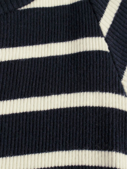 ブルーレーベルクレストブリッジ 55J76-575-25 ワンピース 38 ネイビー 切替 ニット ボーダー タックフレア ITOA3BW35185