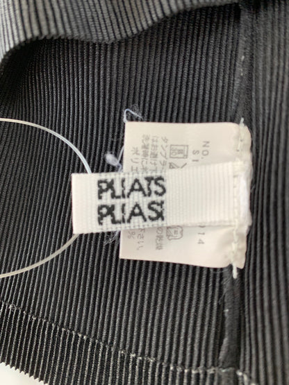 プリーツプリーズイッセイミヤケ PP02-FK014 襟付きプルオーバー 3 ブラック キーネック プリーツ IT3G9TGYK748