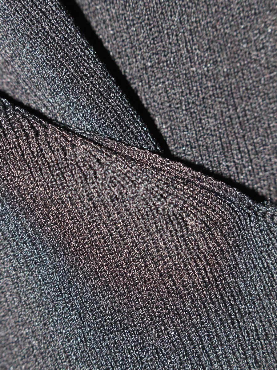 トゥービーシック W5N68-257-09 ニット 2 ブラック フリル ビジュー ITMRT60DBESU