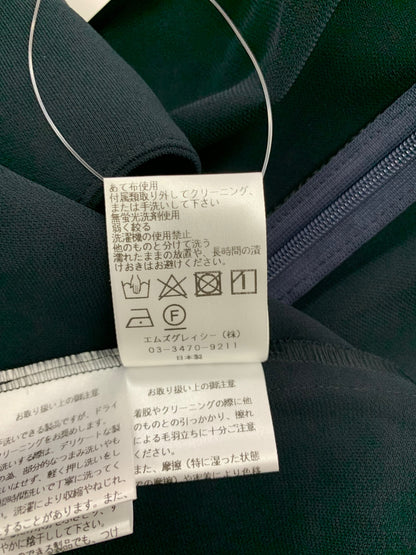 エムズグレイシー 410109 トップス 40 ネイビー 花ブローチ付き 白襟 IT42BD72RZE0