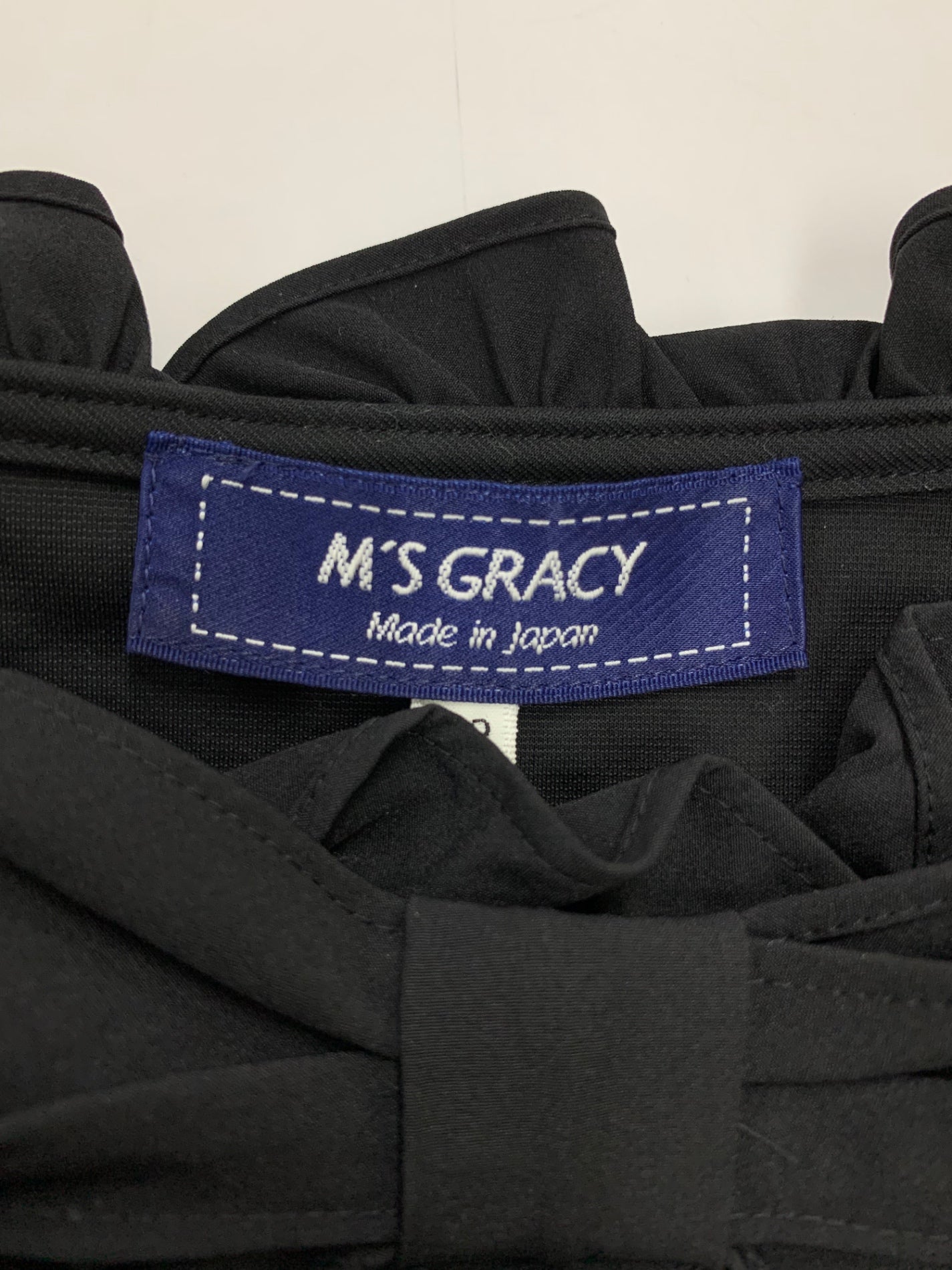 エムズグレイシー フリルプルオーバーブラウス 315511 38 ブラック ITK3TBMSJ7W2