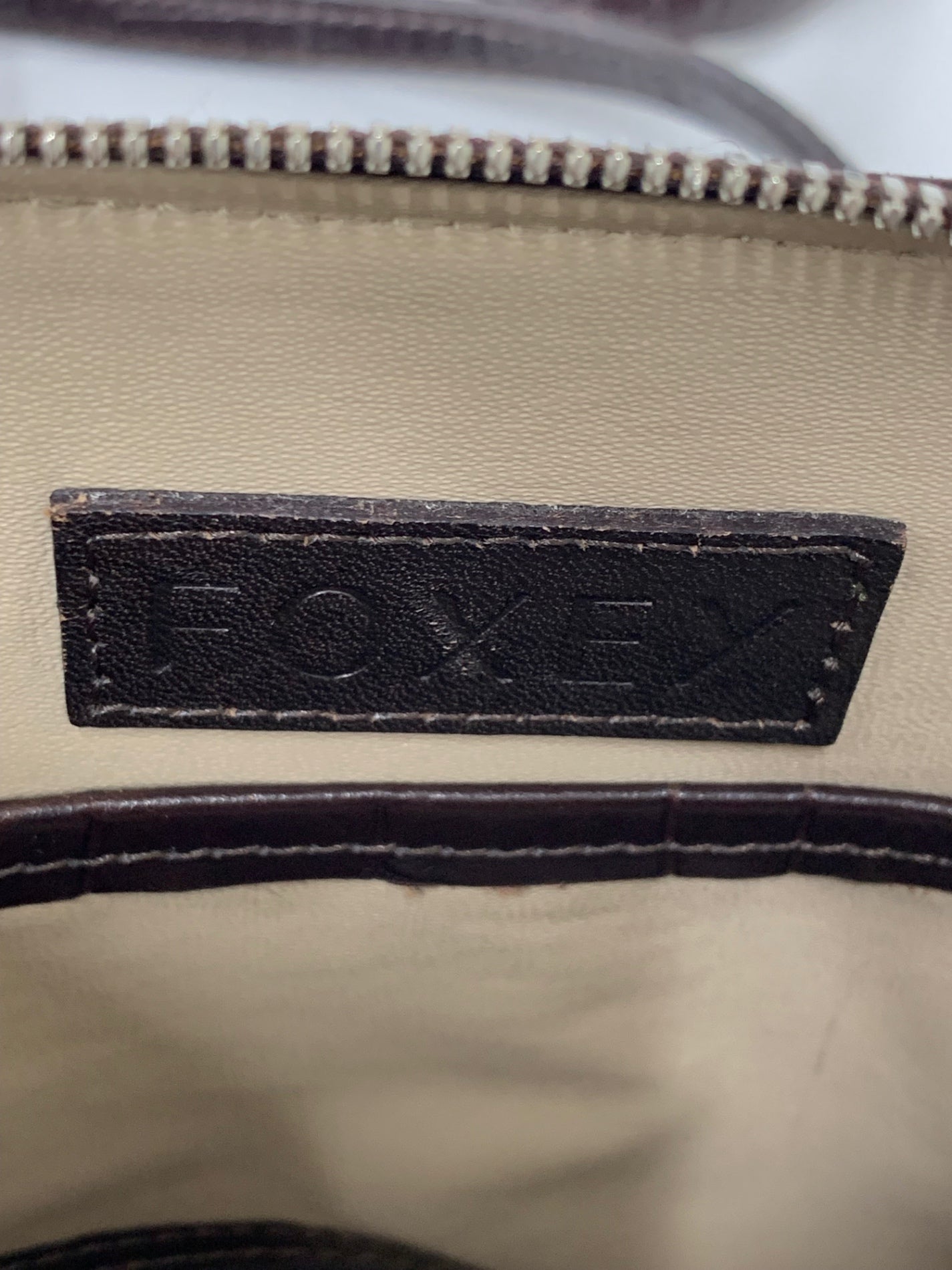 フォクシーブティック マカロンバッグ ショルダーバッグ ブラウン タッセル付き ITA4LRUTOB8S