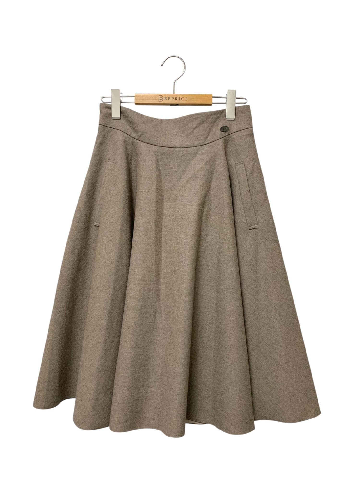 フォクシー スカート 通販 | 中古ブランド古着・洋服 | ビープライス