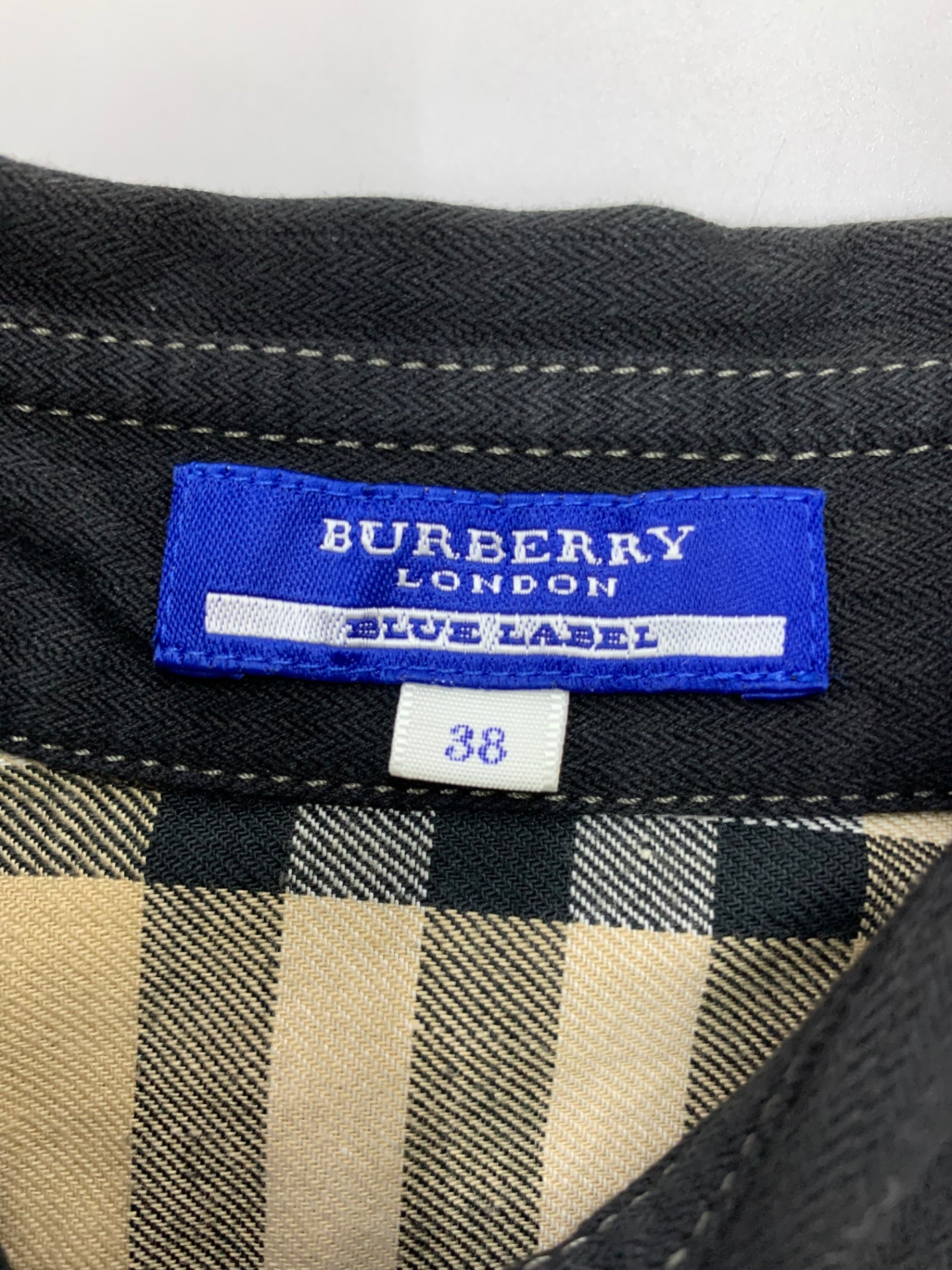 バーバリーブルーレーベル FM505-105-09 オールインワン 38 ブラック フロントボタン IT4L3FXOPGDD