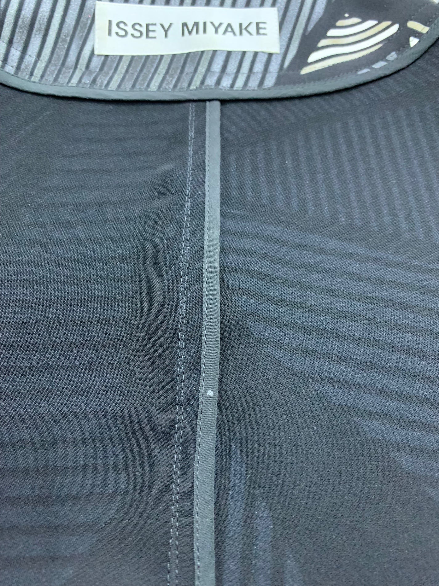 イッセイミヤケ IM44FC503 変形ジャケット 2 ブラック | 中古ブランド