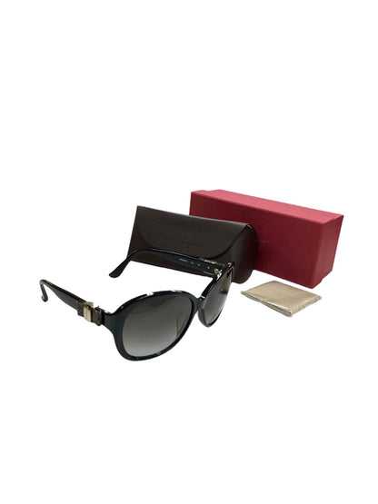 フェラガモ SF658SLA サングラス ブラック セルフレーム ヴァラリボン IT5EOK9GHV3E