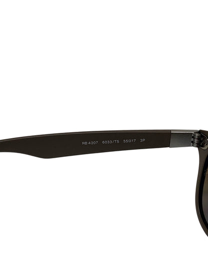 レイバン NEW WAYFARER LITEFORCE RB4207 サングラス グレー セルフレーム スクエア IT2ZW5AEK1JS 【SALE】