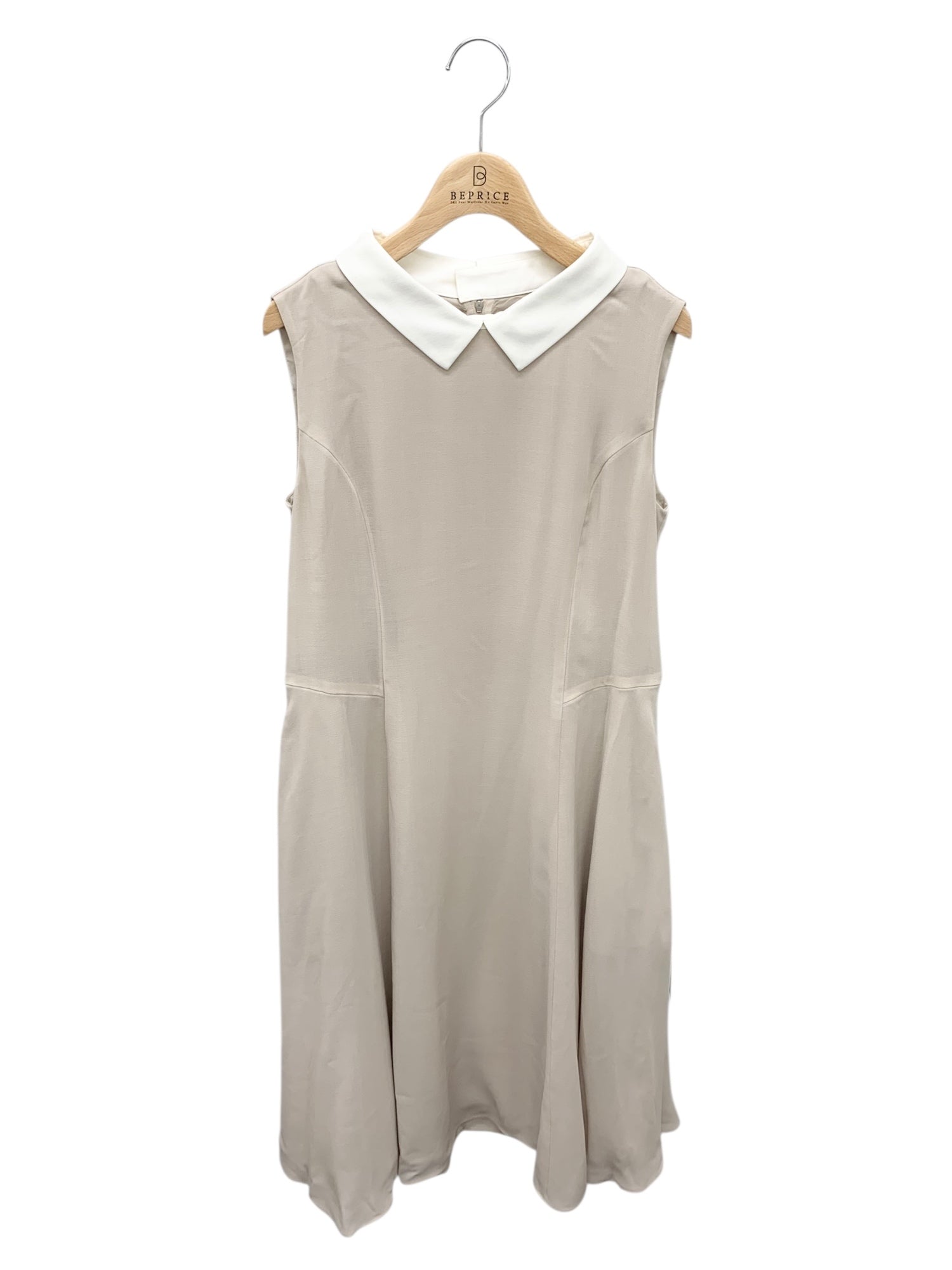 フォクシー　オーガンジー　ベージュ ノースリーブ フリルワンピース　42 フォクシー オーガンジー ベージュ ノースリーブ フリル