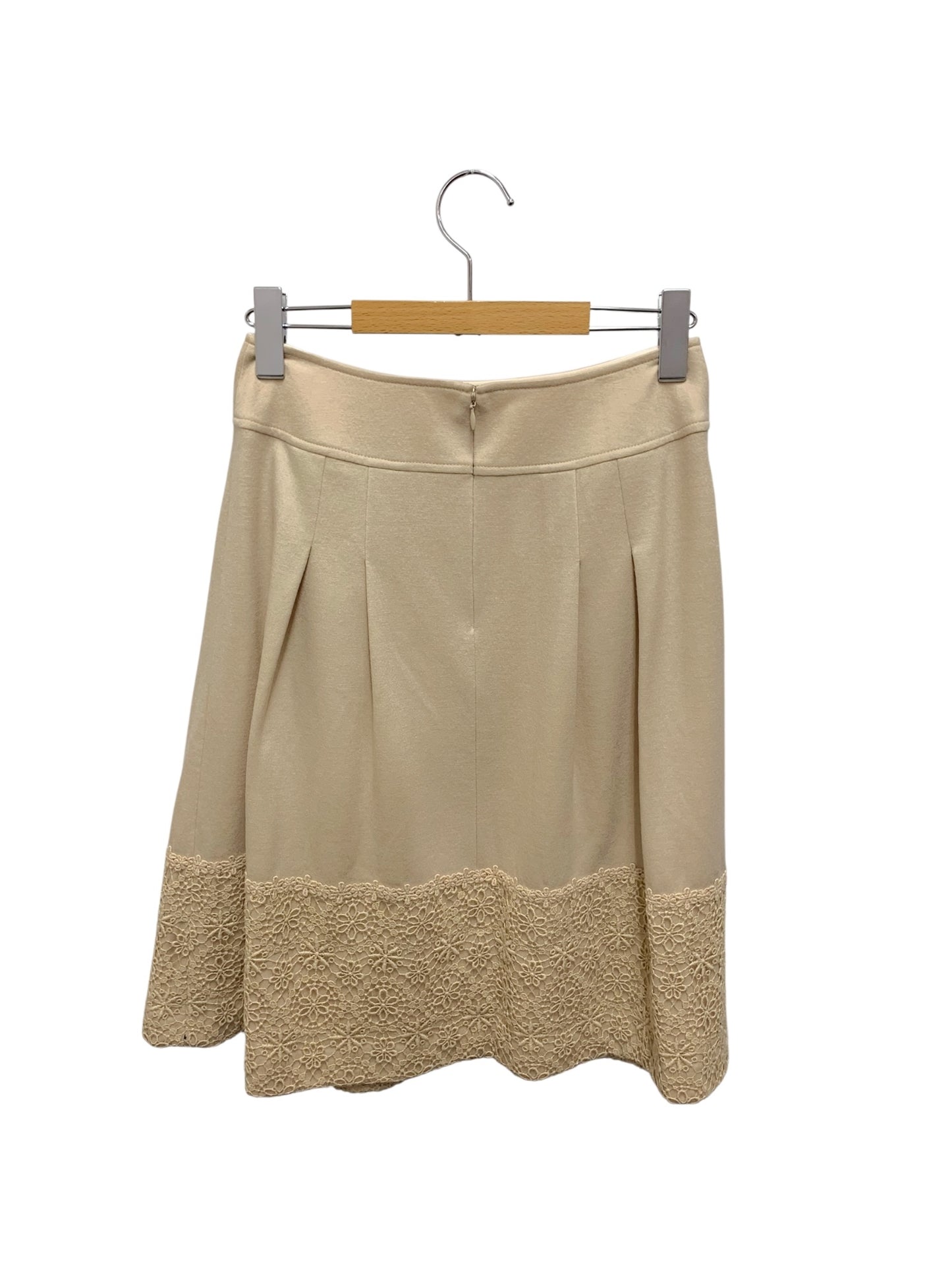 フランコフェラーロ NWDAP-48430 NWHAP-48330 スカートスーツ 2 ベージュ 刺繍 IT9L81Q359OG