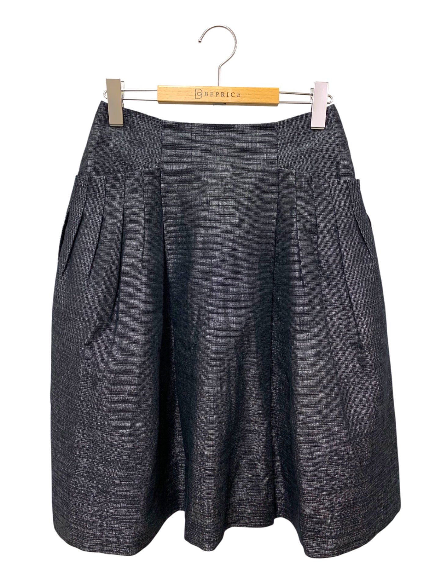 フォクシー スカート 通販 | 中古ブランド古着・洋服 | ビープライス