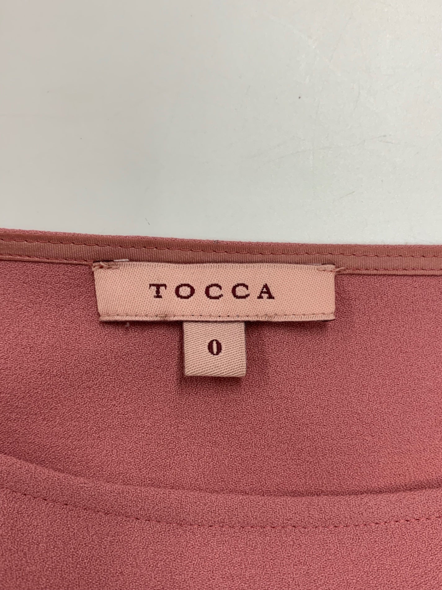 トッカ SMOCKING EMBROIDERY OPTOGA0130 ワンピース 0 ピンク 消臭 UVケア ウォッシャブル ITB1N04VUG2F