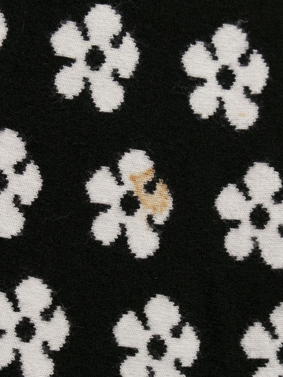 未使用　2024 エムズグレイシー　フラワーモチーフテープニット　黒　38 未使用 2024 エムズグレイシー フラワーモチーフテープニット 黒 38 未