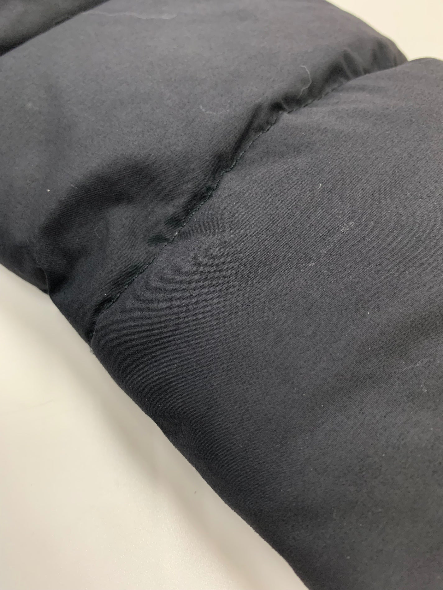 ピレネックス AUTHENTIC MAT FUR HMM010 ダウンジャケット S ブラック ラクーン ファー ITBHTKRZIQ1W