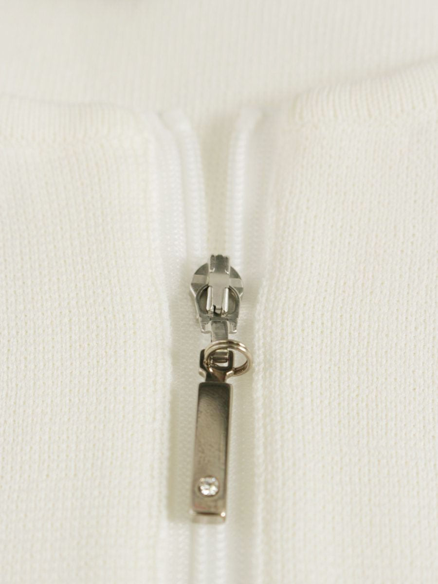 トゥービーシック W5F01-112-02 チュニック 40 ホワイト ニット センタージップ ITN1GLPNXCRC