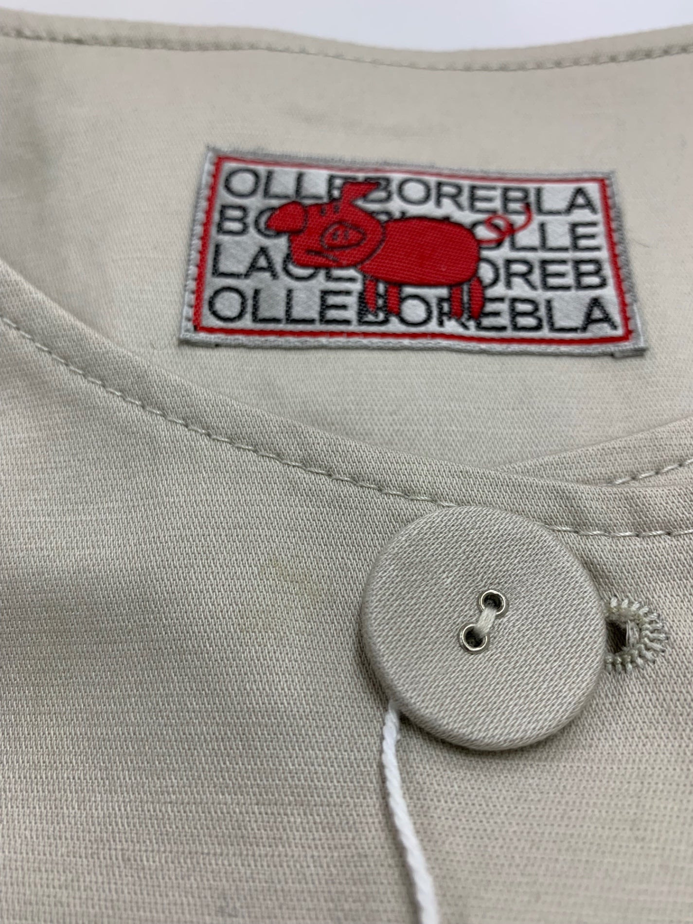 アルベロベロ 713823 コート F ベージュ ノーカラー ぶたさん フラワーモチーフ ITG2WN5EGSYO