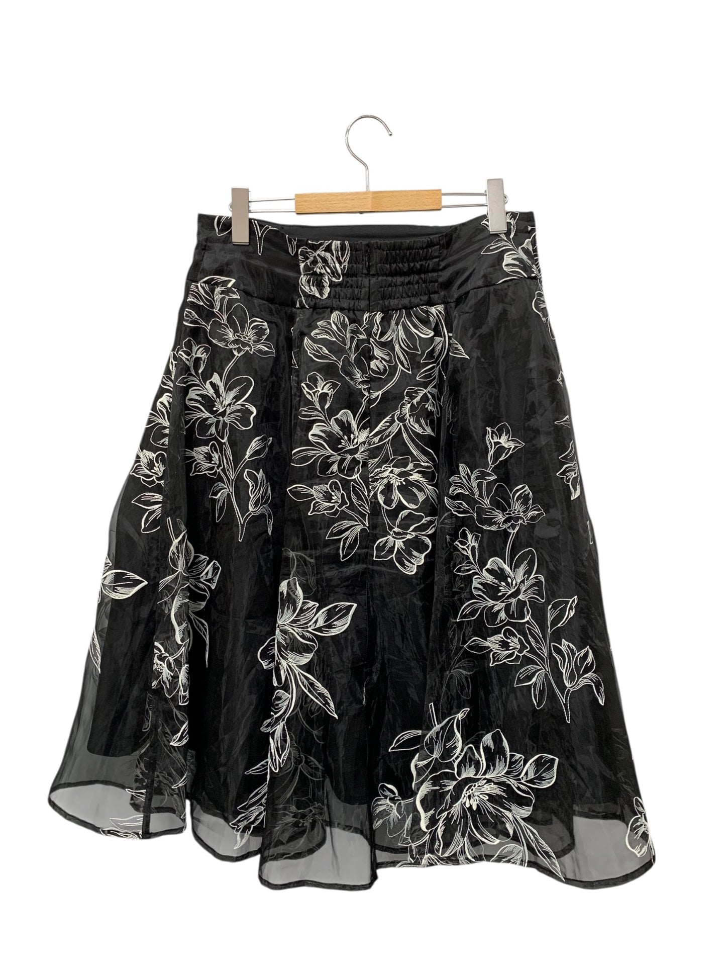 エムズグレイシー お花刺繍ロングフレアースカート 417310 42 ブラック ITDAY3IX5ADN