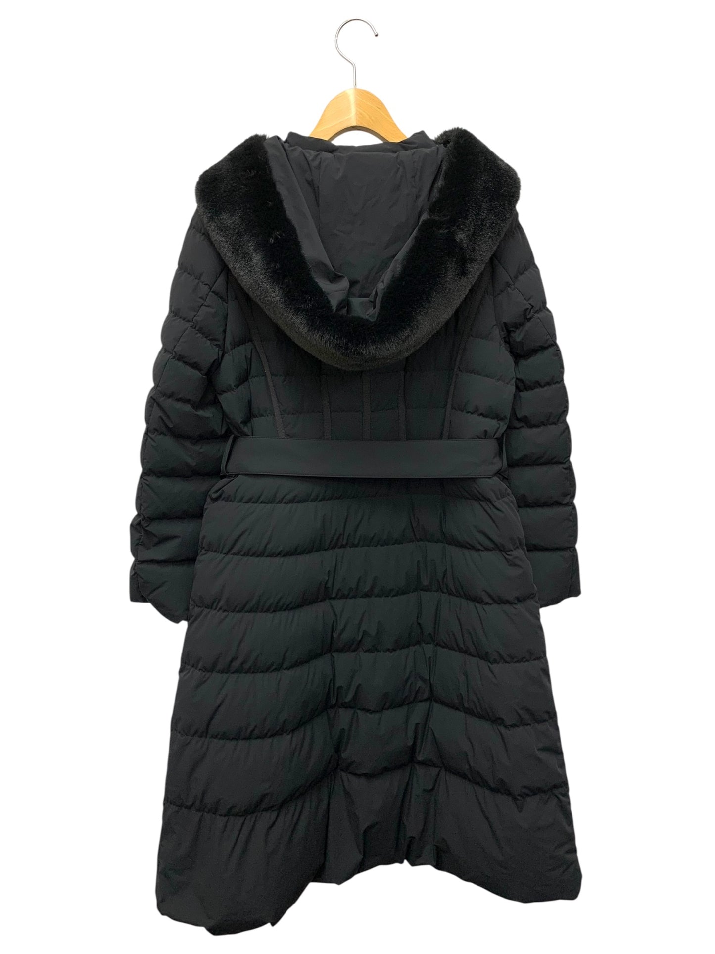 エムズグレイシー 319605 アウター 40 ブラック フェイクファー付き カメリアジップ パールアプリケ ITOJYACDFPFK