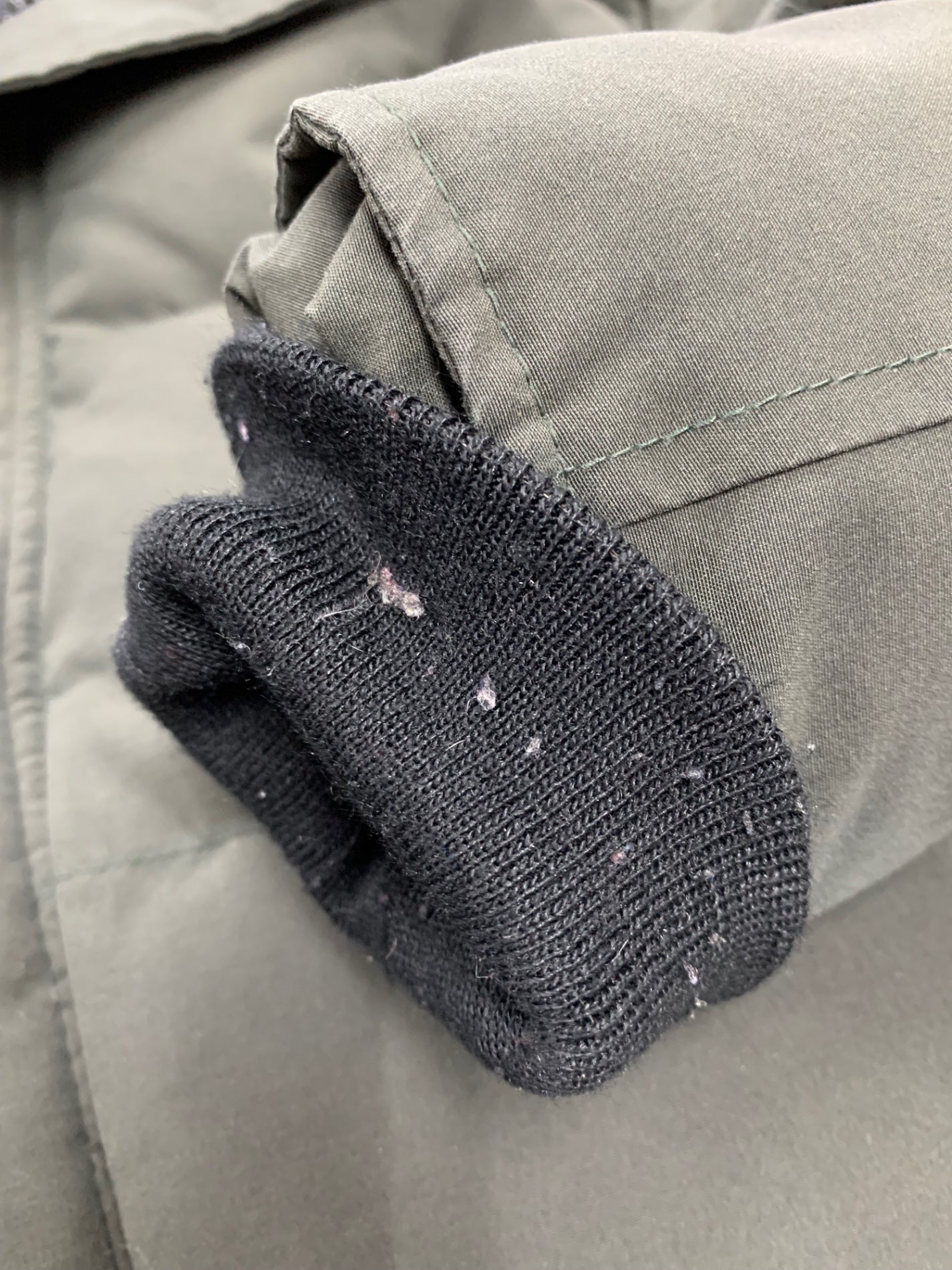 カナダグース ウィンダムパーカ フュージョンフィット 3808MA ダウンジャケット S カーキグリーン IT8ADZ2AMCE8