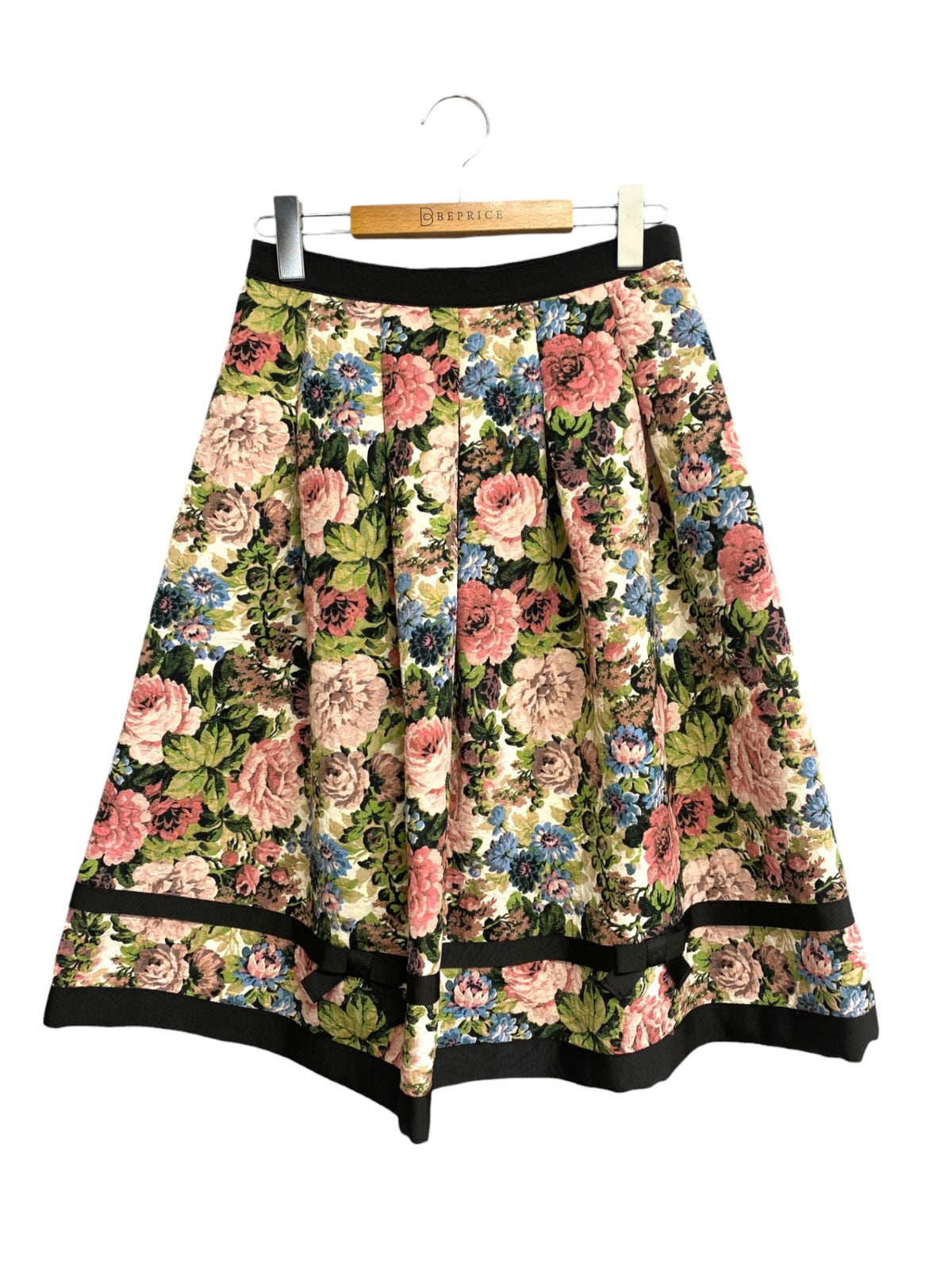 エムズグレイシー ゴブラン調プリントタックスカート 217501 38 ホワイト/マルチカラー ITQTWEDUD982