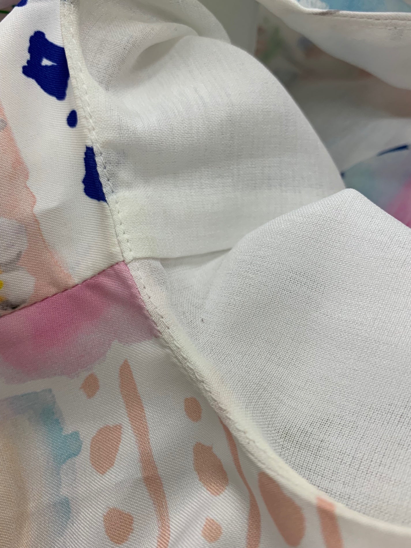 チェスティ 12A515 ワンピース 0 ホワイト 街並みモチーフ ITW22P9JONN6