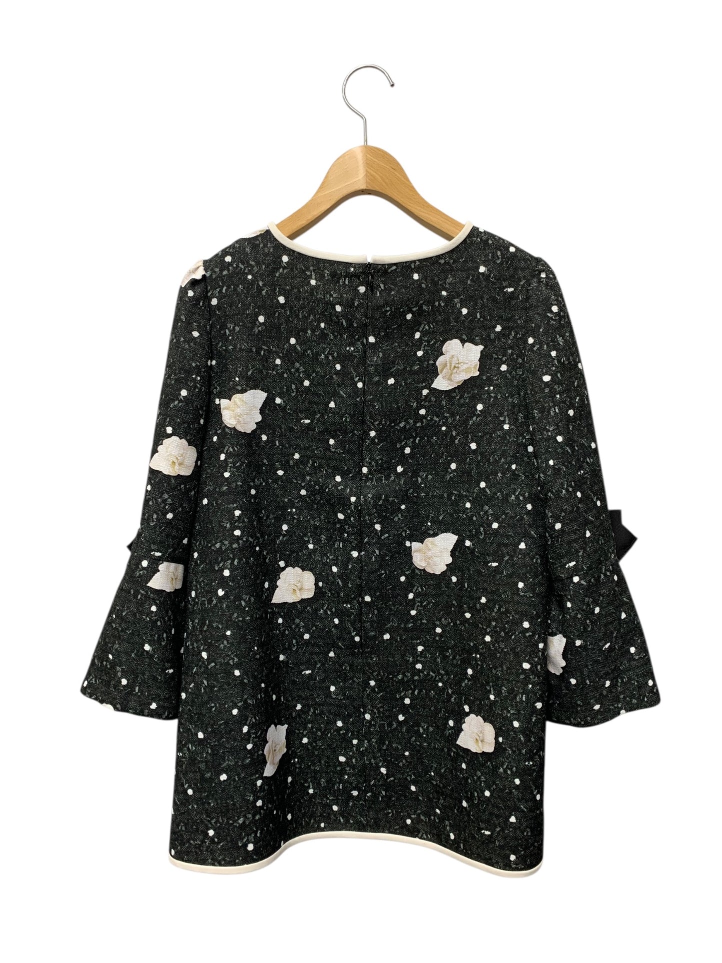 エムズグレイシー 110601 トップス 38 グリーン フラワーモチーフ ITCXZK587W54