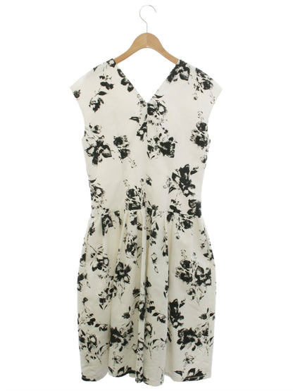 セルフォード CWF0202052 ワンピース 38 ホワイト Vネック フラワーモチーフ タックフレア ITMWYX5P6J1C 【SALE】