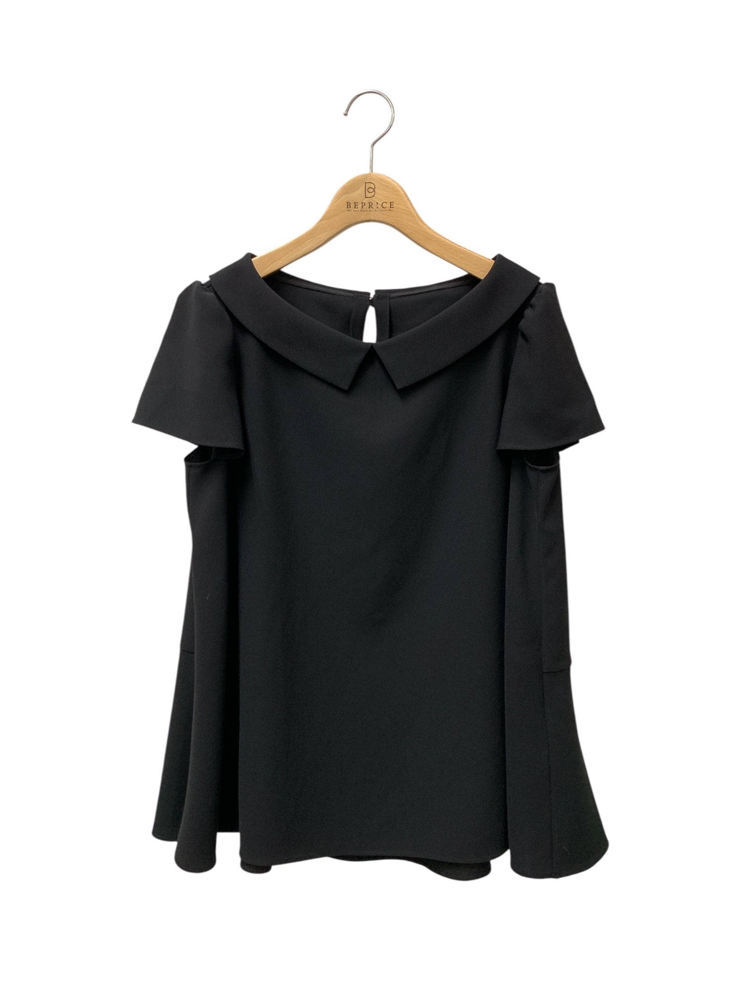 FOXEY (フォクシー)通販 | 中古ブランド洋服 | ビープライス
