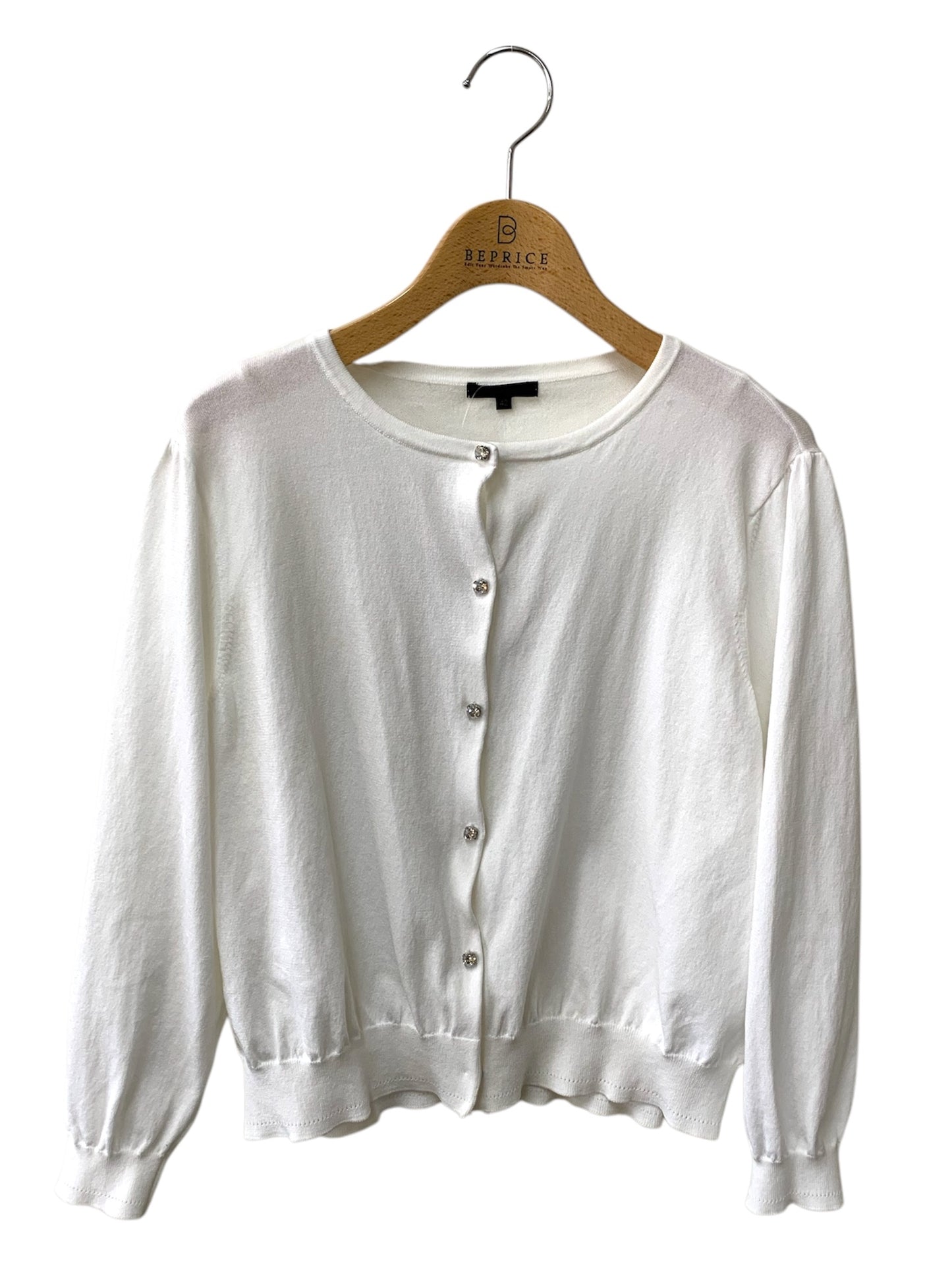 トゥービーシック W5F03-515-01 カーディガン 42 ホワイト ラインストーンボタン ITC3X5189F86