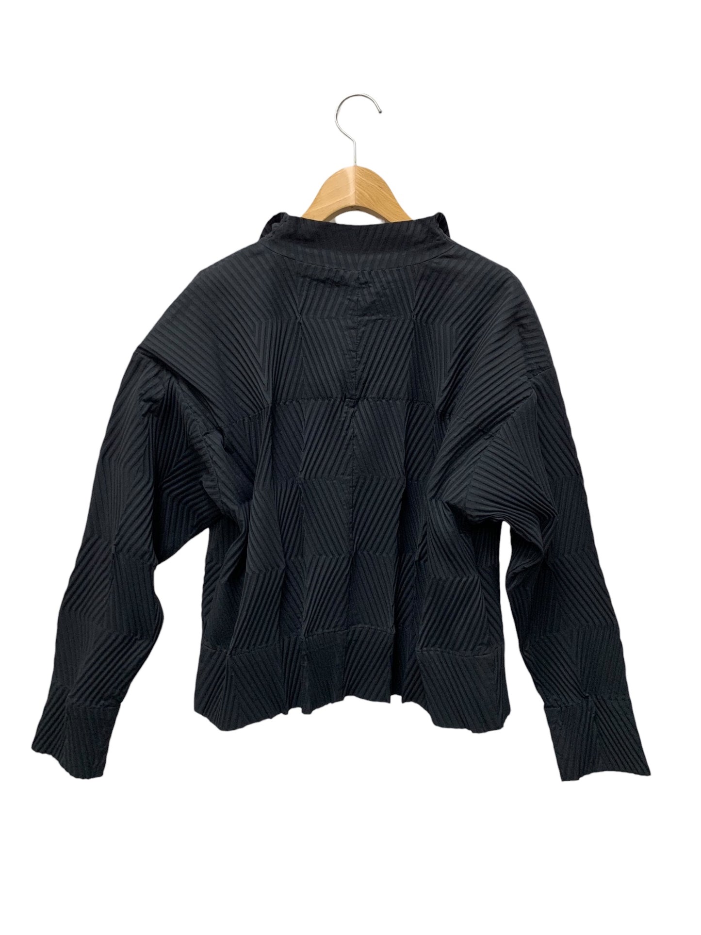 エイポックエイブルイッセイミヤケ TYPE-W 005 AT41FD527 ブルゾン 1 ブラック ITWC0NPGLJUR