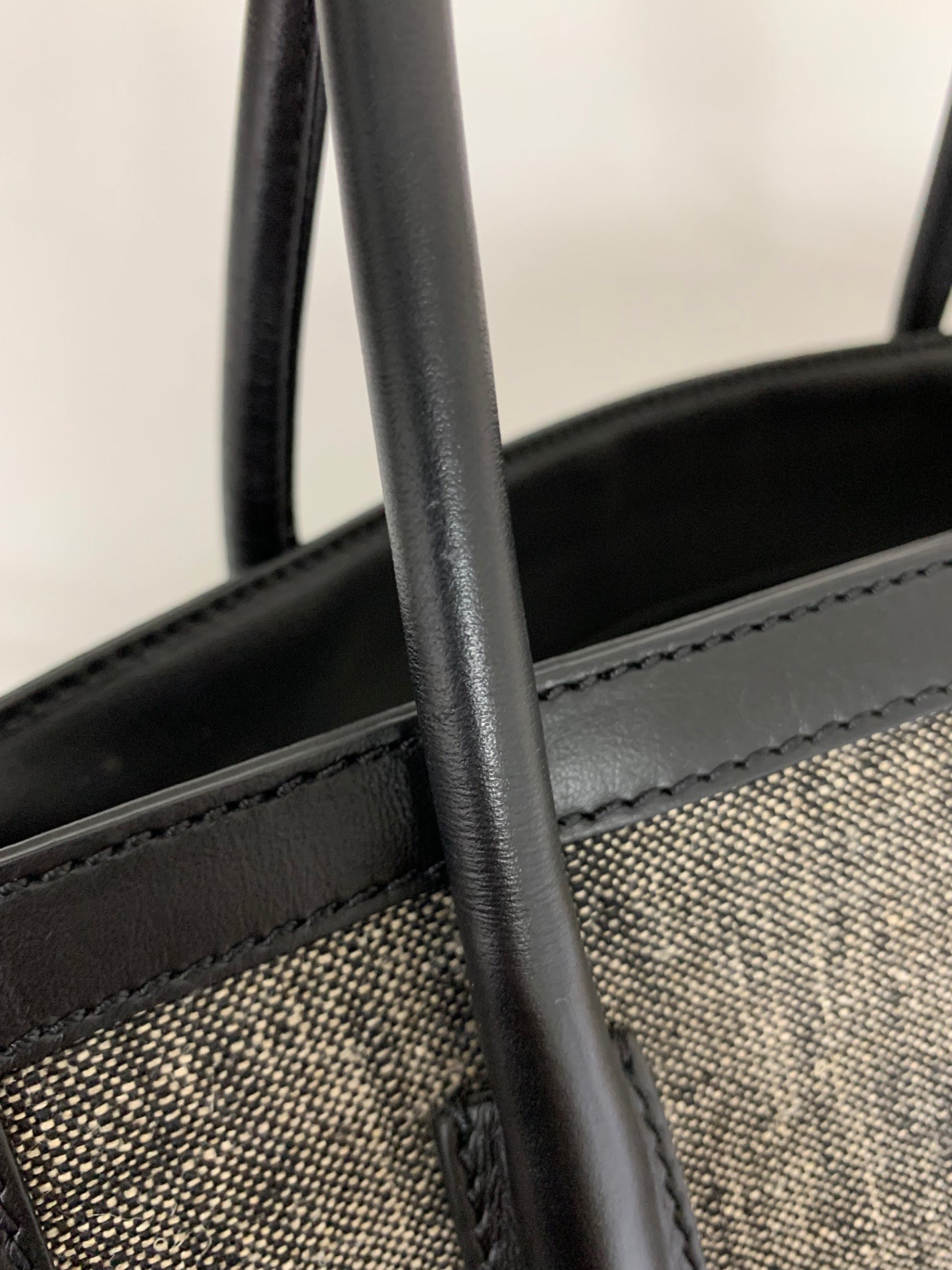 フォクシー トートバッグ ブラック サイドリボン キャンバス IT7O7B2D0WR8