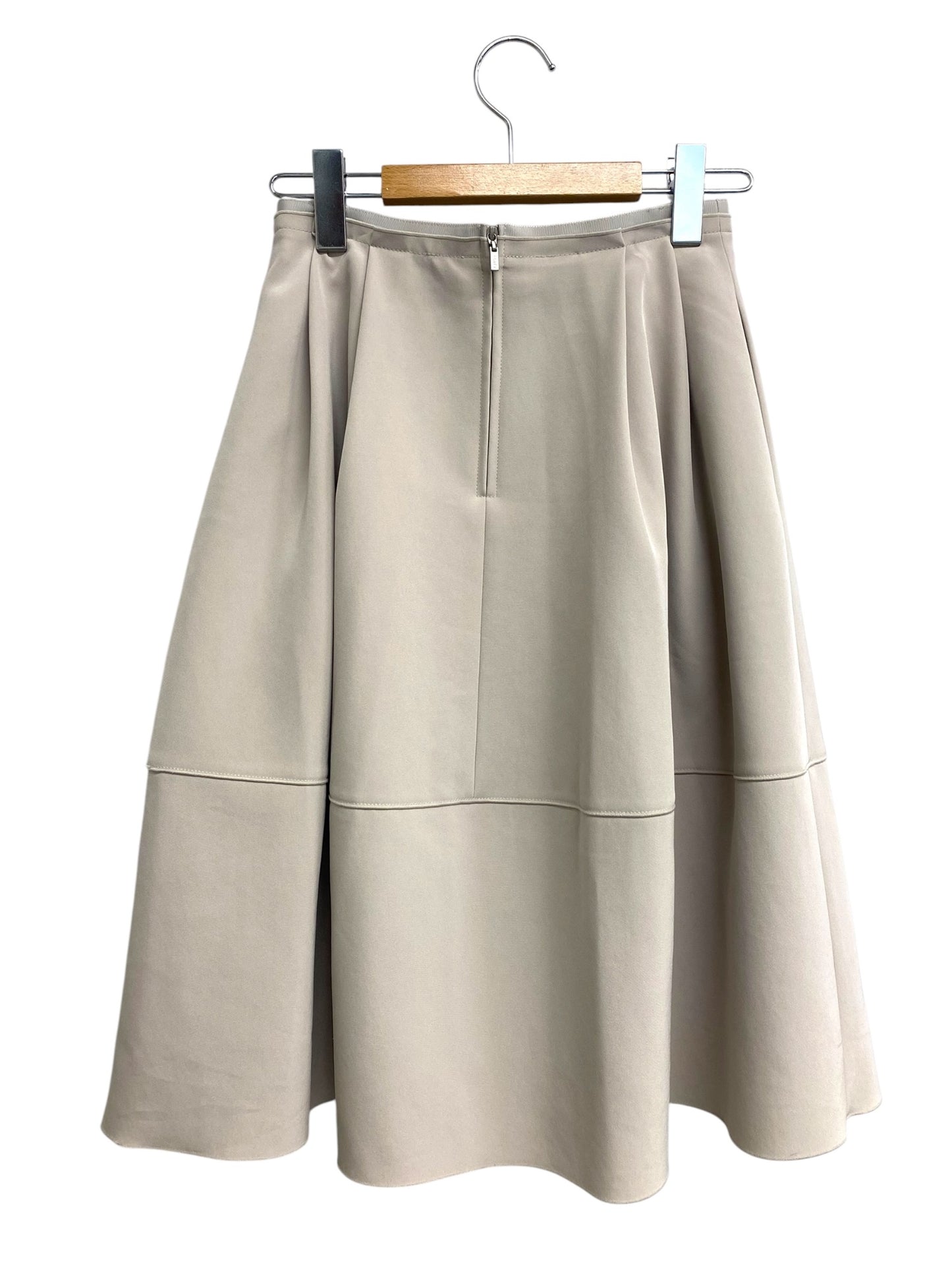 フォクシーニューヨーク SKIRT BARON 38326 38 ベージュ 2023年増産品 ITBQ5K6WY52O