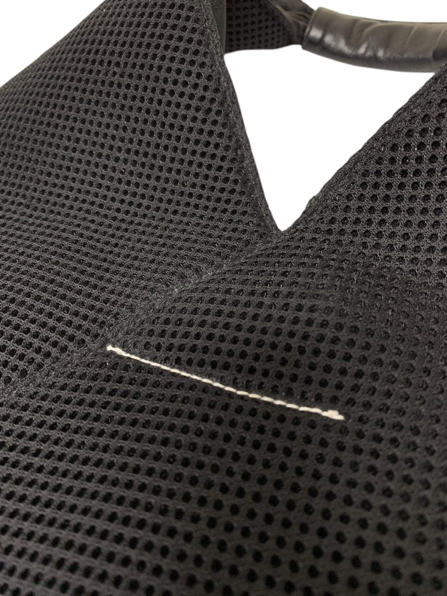 エムエム6メゾンマルジェラ ジャパニーズ クラシック スモール ハンドバッグ ブラック メッシュ ITS1LNH7PRTW 【SALE】