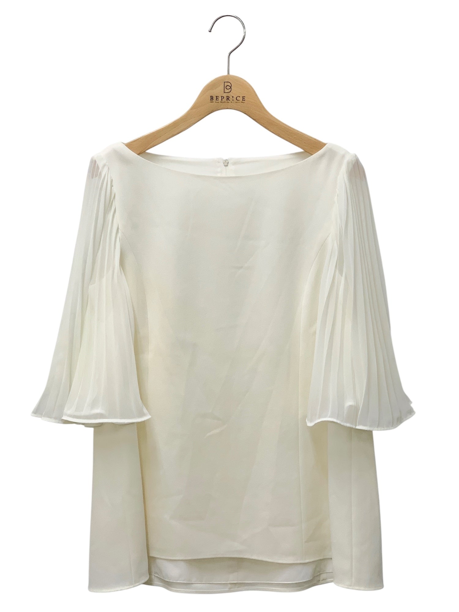 FOXEY (フォクシー)通販 | 中古ブランド洋服 | ビープライス