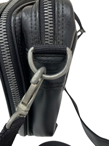 ラゲッジレーベル ショルダーバッグ ブラック 青バッテン ITN53A706K3C