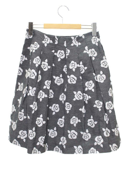 エムズグレイシー 727142 スカート 38 グレー バラモチーフ フレア ITOVRCKYMOCY 【SALE】