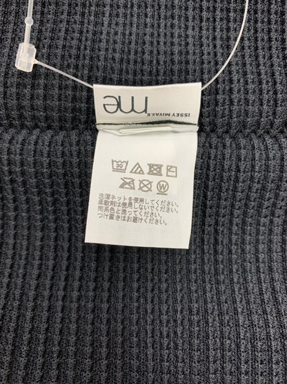 ミーイッセイミヤケ NIT STRETCH PLEATS MI61KK367 カットソー ブラック IT5BKGLZQA3I