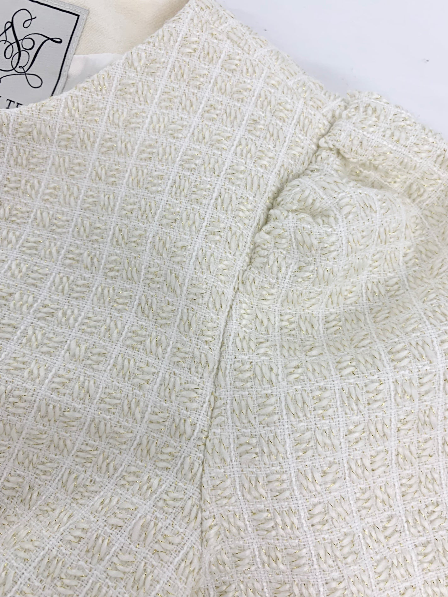 セブンテンバイミホカワヒト 5A504 ワンピース M アイボリー タックフレア ITFZICTJIYEV