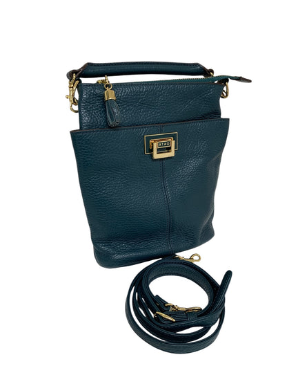 アタオ ホリデー 撥水レザーのデイリーポシェット ショルダーバッグ グリーン 2WAY IT1R7TC626LP