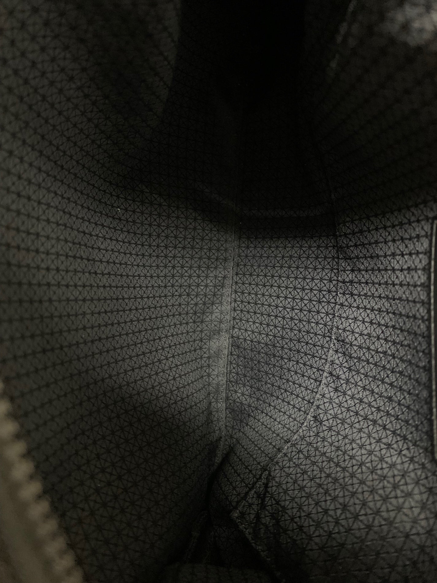 バオバオイッセイミヤケ ROW METALLIC BB93-AG463 ショルダーバッグ グレー ITZY2ZUPVVEC