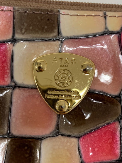 アタオ slimo ヴィトロ 財布 ピンク 大聖堂のステンドグラスがイメージのレザー IT7KSKJD7M4N