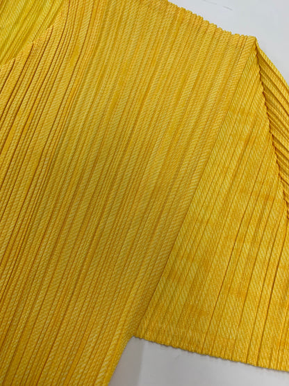 プリーツプリーズイッセイミヤケ PP51-JD446 ブラウス 3 イエロー Vネック ITG8LPHR8UCD 【SALE】