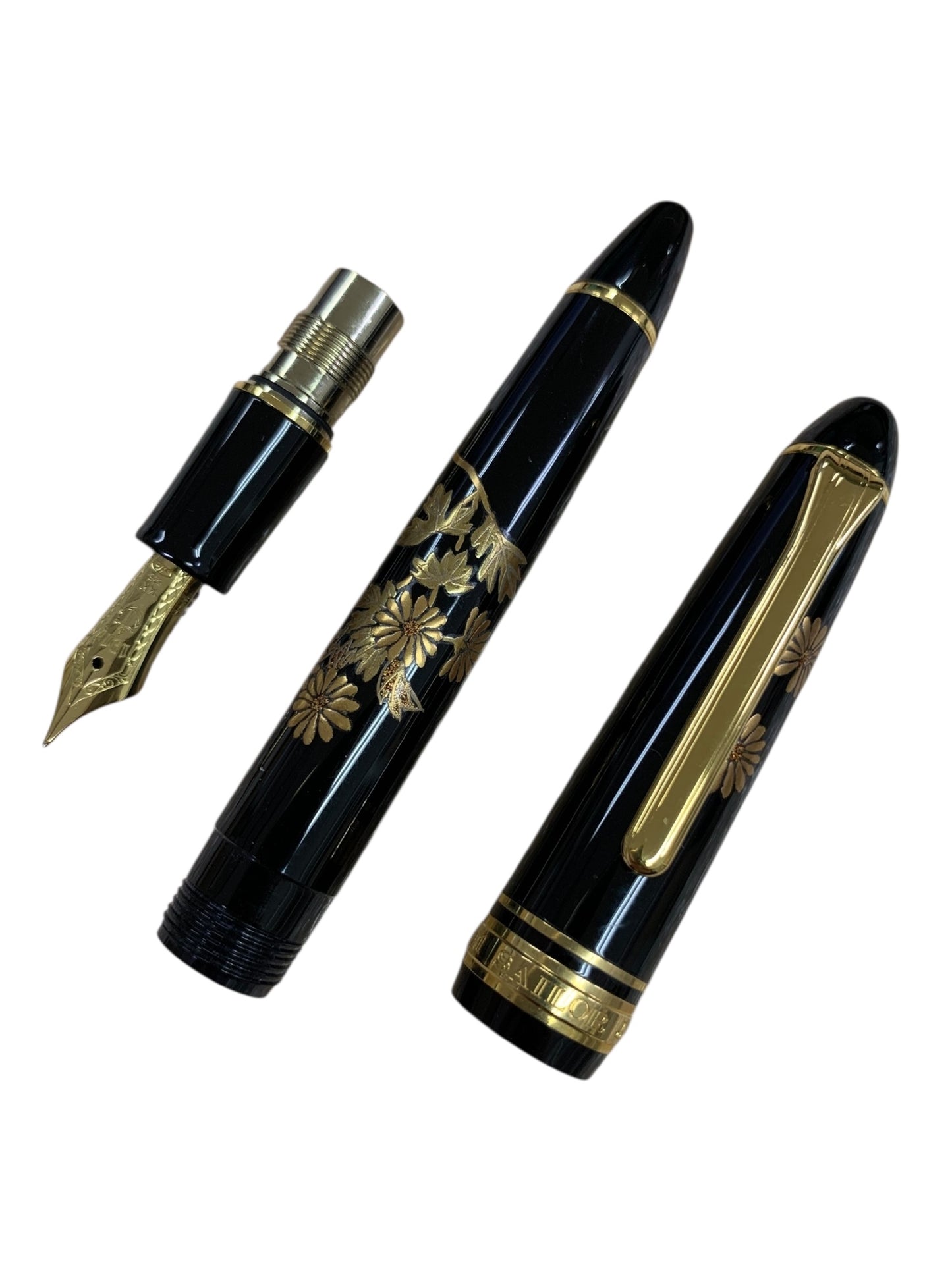 セーラー 万年筆 プロフィット蒔絵（菊） 香仙作 ブラック M 14K IT64DSYJKSS4 【SALE】
