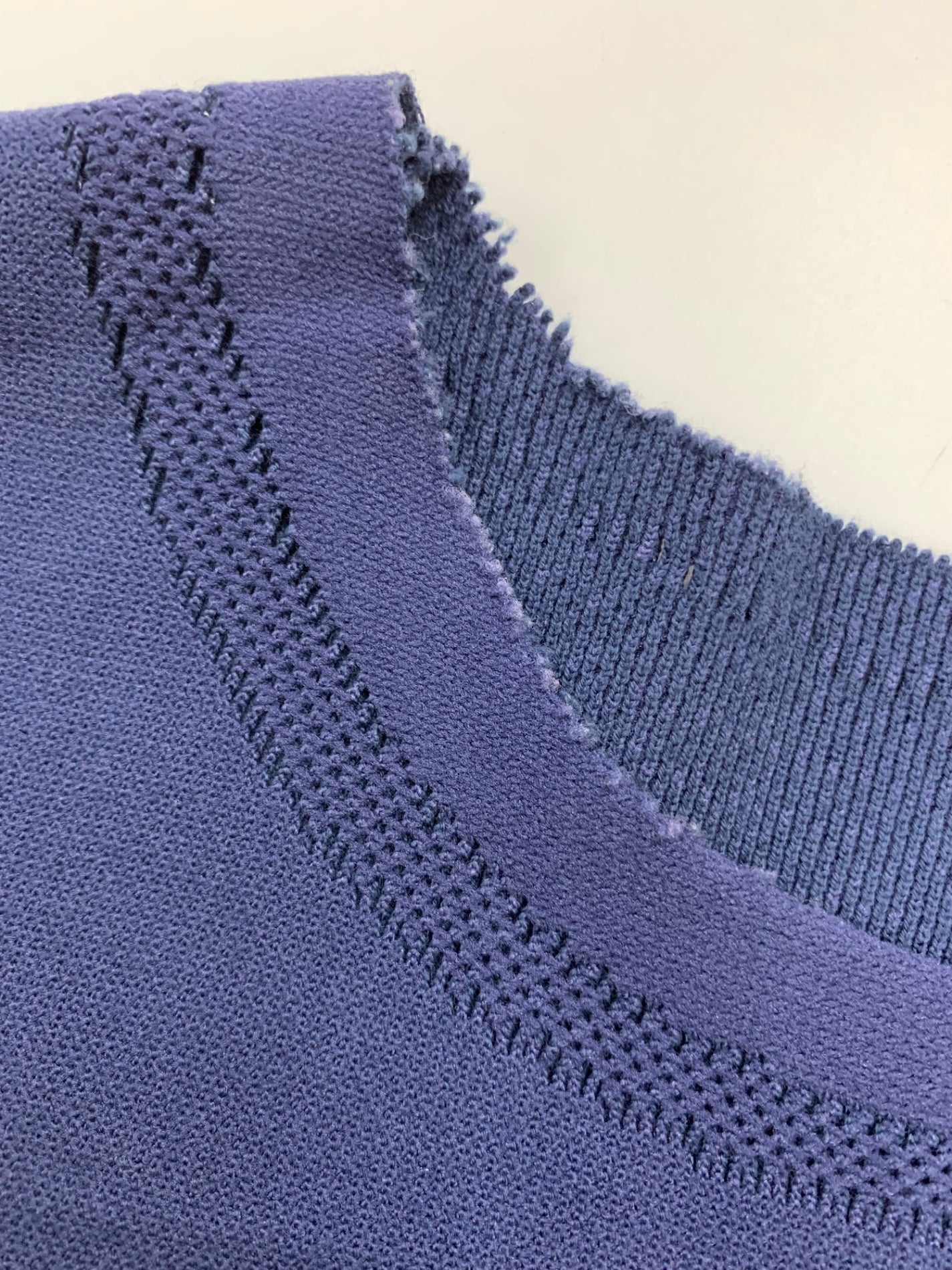 エイポックエイブルイッセイミヤケ AT13KH421 ワンピース 1 ネイビー ニット Aライン ITYIXKGZTM4O