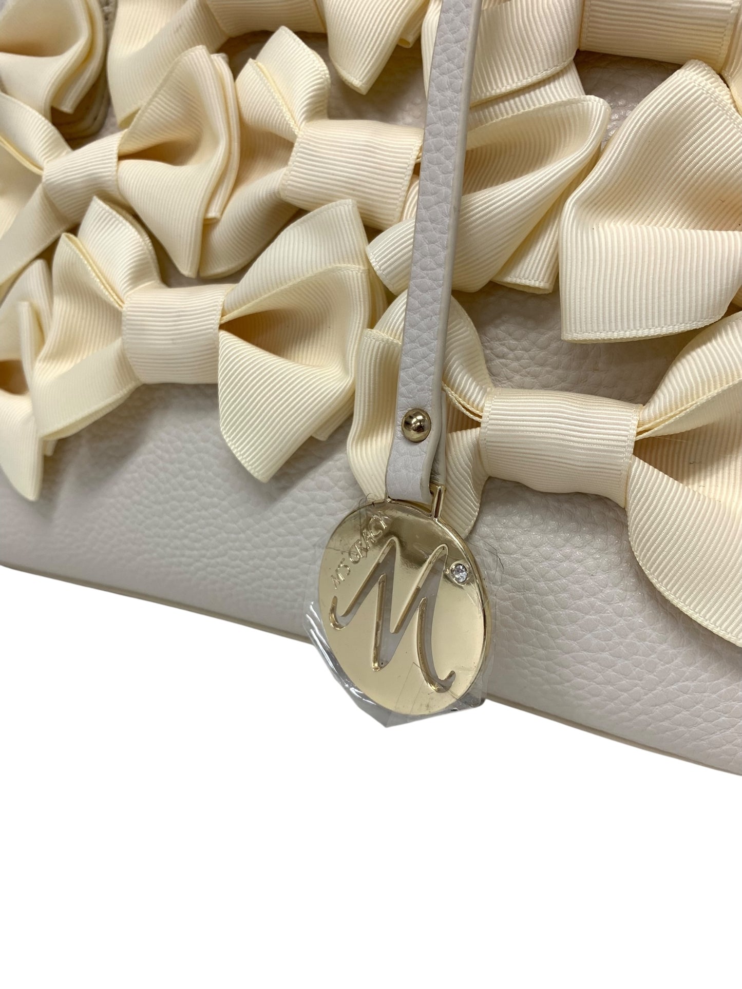 エムズグレイシー 094311 ハンドバッグ ベージュ フェイクレザー リボン ITNM61V378AW