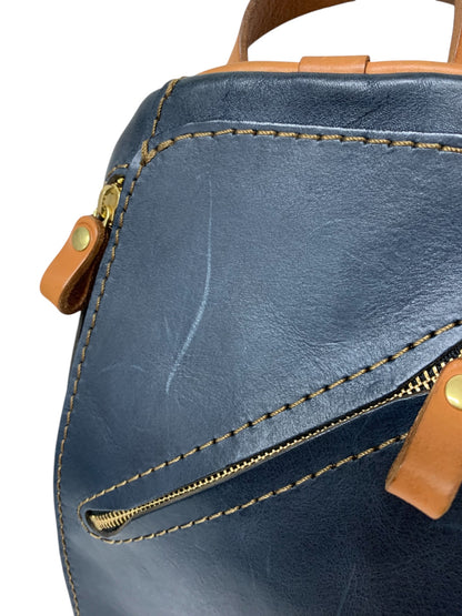 ヘルツ トリプルファスナーボディバッグ ネイビー ワンショルダー スターレ ソフトレザー ITXIVR9CDJ4A