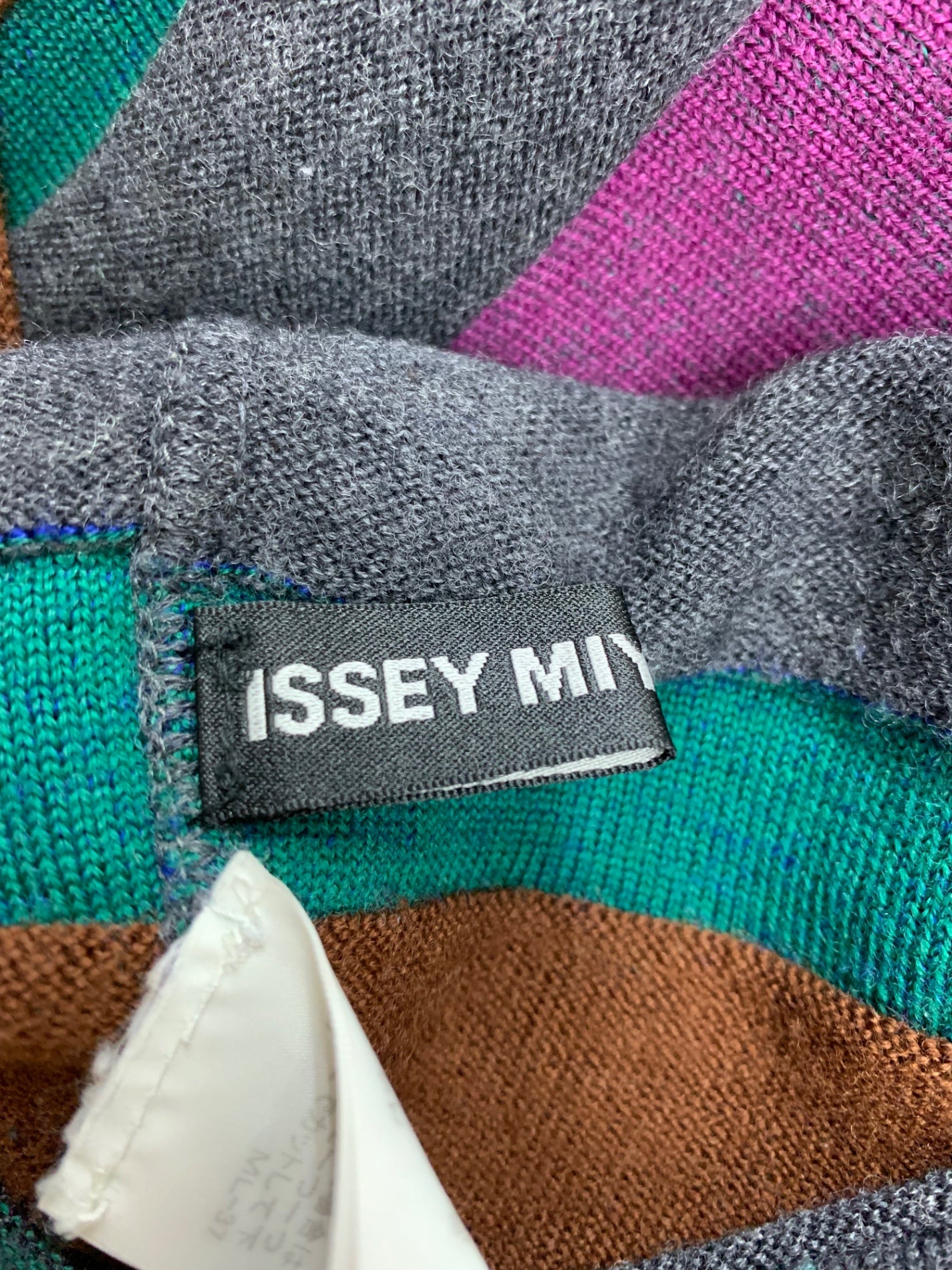 イッセイミヤケメン ME23KN012 ニット 2 マルチカラー ボーダー ウール ITTE0LXCFQ9I 【SALE】