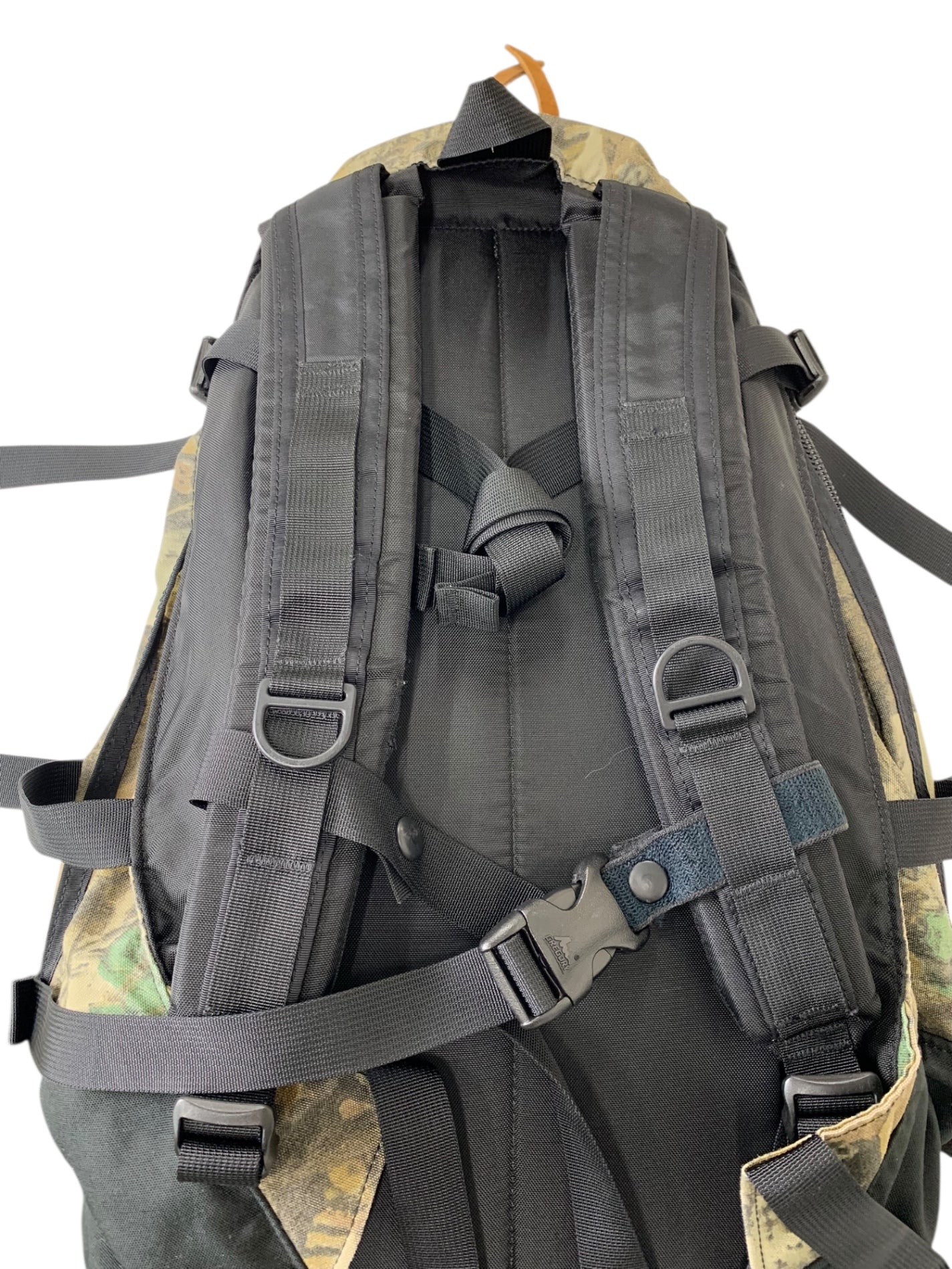 激レア　グレゴリー　デイハンドハーフ　チェック　美品　リュック グレゴリー デイアンドハーフパック リュック ブラウン リーフ