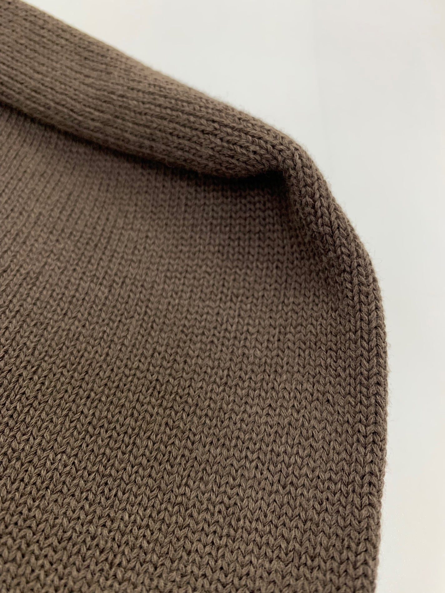 イッセイミヤケ AKIMBO KNIT IM61KN751 ニット 2 ブラウン 26SS ITQQNPT0FW9M