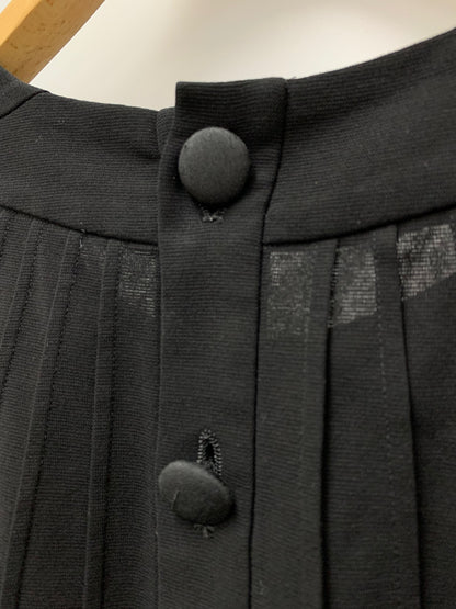 トゥービーシック UM435-401-09 ワンピース 40 ブラック タック くるみボタン ITXDGIELBL5W